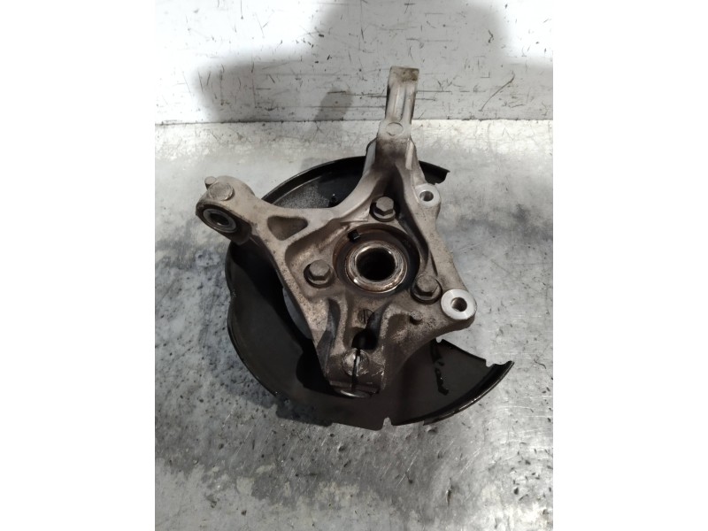 Recambio de mangueta delantera izquierda para opel zafira tourer excellence referencia OEM IAM 13248526  