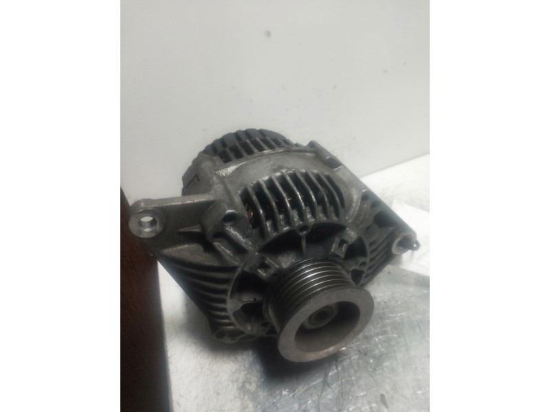 Recambio de alternador para renault megane i fase 2 classic (la..) 1.9 d rt referencia OEM IAM    Recambio de alternador para renault megane i fase 2 classic (la..) 1.9 d rt referencia OEM IAM
