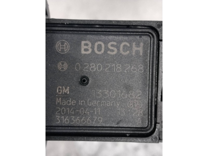 Recambio de caudalimetro para opel zafira tourer excellence referencia OEM IAM 0280218268  