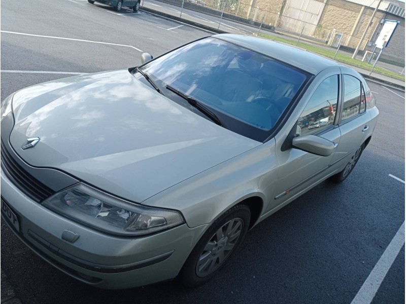 renault laguna ii (bg0) del año 2001