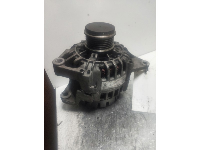Recambio de alternador para renault scenic (ja..) 1.9 dti century referencia OEM IAM   