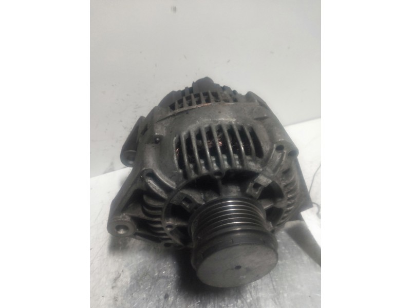 Recambio de alternador para renault megane i fase 2 berlina (ba0) 1.9 dti century referencia OEM IAM   