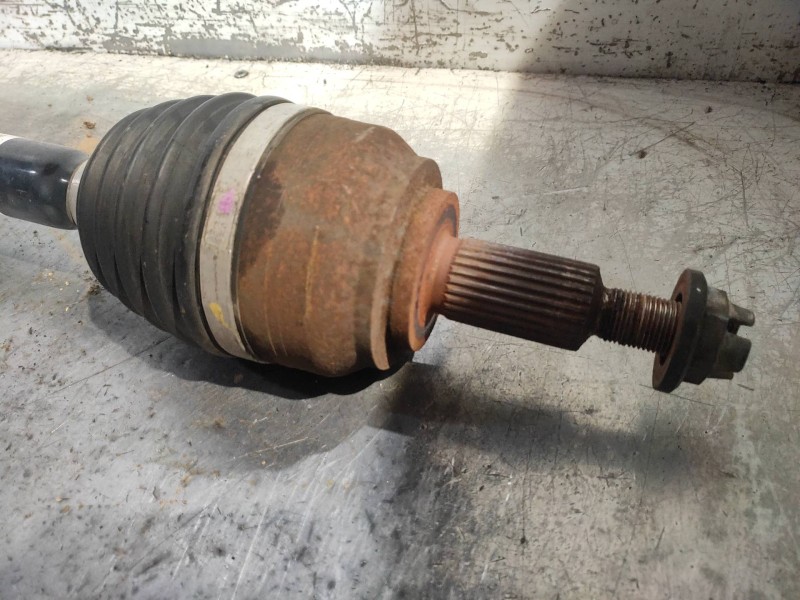 Recambio de transmision delantera derecha para renault laguna iii dynamique referencia OEM IAM 8200618168  