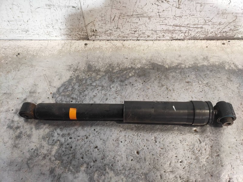 Recambio de amortiguador trasero derecho para renault laguna iii dynamique referencia OEM IAM 562100001R  