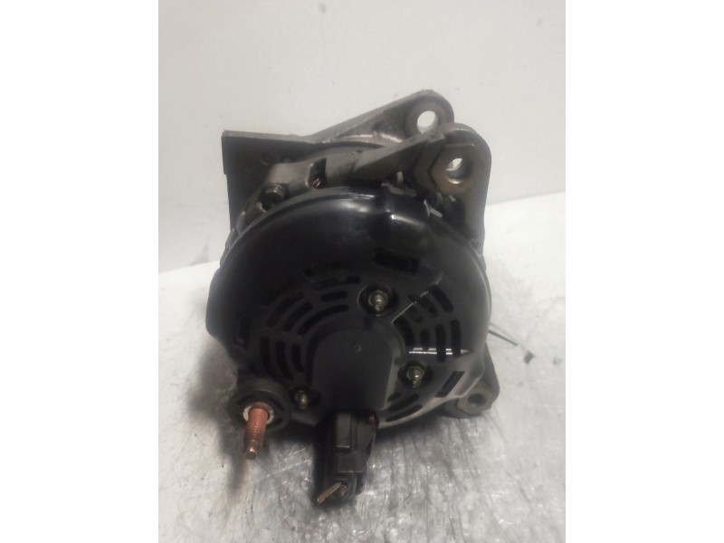 Recambio de alternador para chrysler voyager (rg) 2.5 crd lx referencia OEM IAM 4710000086  