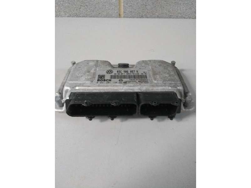 Recambio de centralita motor uce para skoda fabia (5j2 ) 1.6 16v referencia OEM IAM 03C906057K 0261201138 037906057M ME7520