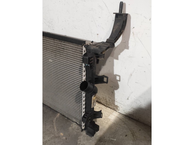 Recambio de radiador agua para renault laguna iii dynamique referencia OEM IAM 214000003R L5645003 