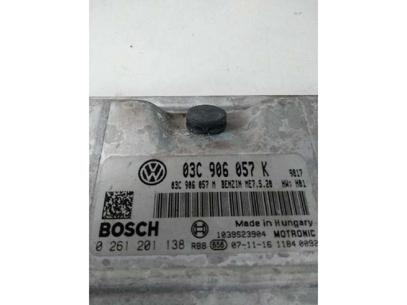 Recambio de centralita motor uce para skoda fabia (5j2 ) 1.6 16v referencia OEM IAM 03C906057K 0261201138 037906057M ME7520