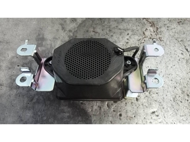 Recambio de modulo electronico para lexus nx 300h 4wd referencia OEM IAM 8615078010  