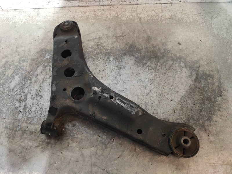 Recambio de brazo suspension inferior delantero izquierdo para kia picanto 1.1 active referencia OEM IAM   