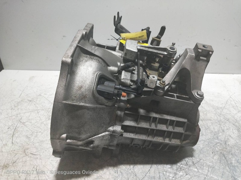 Recambio de caja cambios para ford focus berlina (cap) 1.6 tdci cat referencia OEM IAM 3M5R7002YF T1GD2 280405 094136 5V