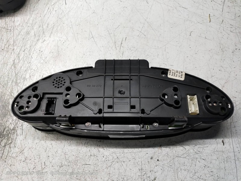 Recambio de cuadro instrumentos para mg rover serie 75 (rj) 2.0 cdt classic referencia OEM IAM 110008878016 YAC110477S0147 