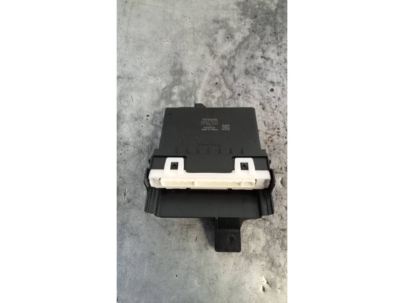 Recambio de modulo electronico para lexus nx 300h 4wd referencia OEM IAM 8865078210 2774007392 