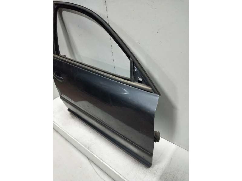 Recambio de puerta delantera derecha para skoda superb (3u4) 1.9 tdi referencia OEM IAM   