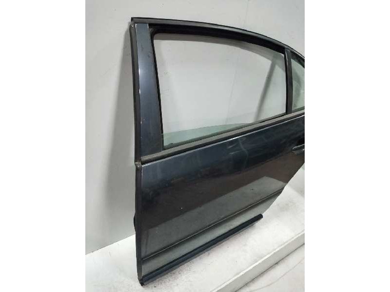 Recambio de puerta trasera izquierda para skoda superb (3u4) 1.9 tdi referencia OEM IAM   