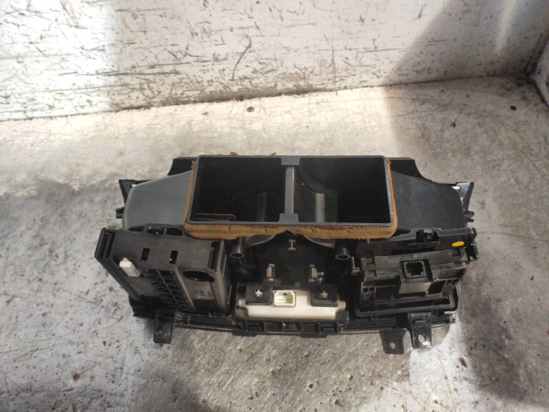 Recambio de mando calefaccion / aire acondicionado para renault laguna iii dynamique referencia OEM IAM 275100002R  