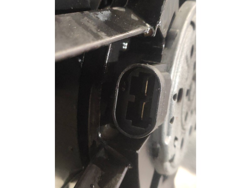 Recambio de electroventilador para renault laguna iii dynamique referencia OEM IAM 0130307096 214810039R 