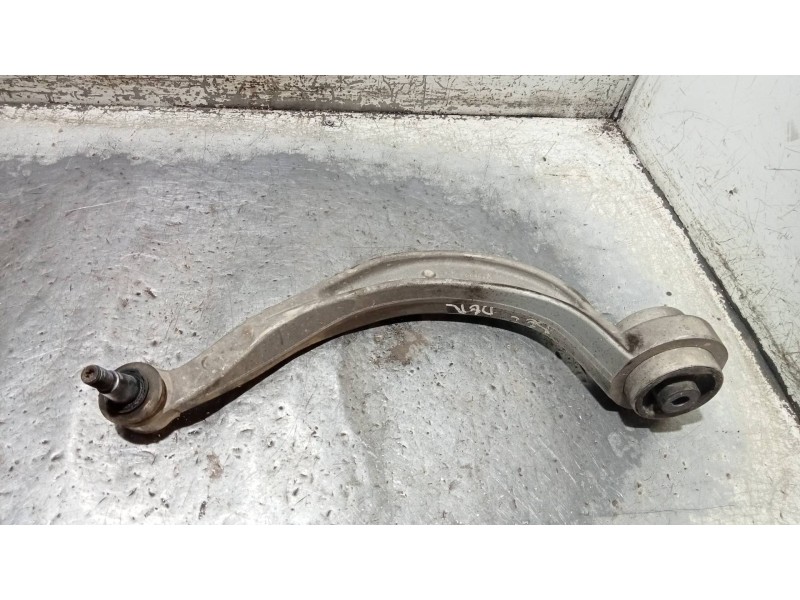 Recambio de brazo suspension inferior delantero derecho para audi a4 ber. (b8) 2.0 16v tdi referencia OEM IAM 8K0407696G  