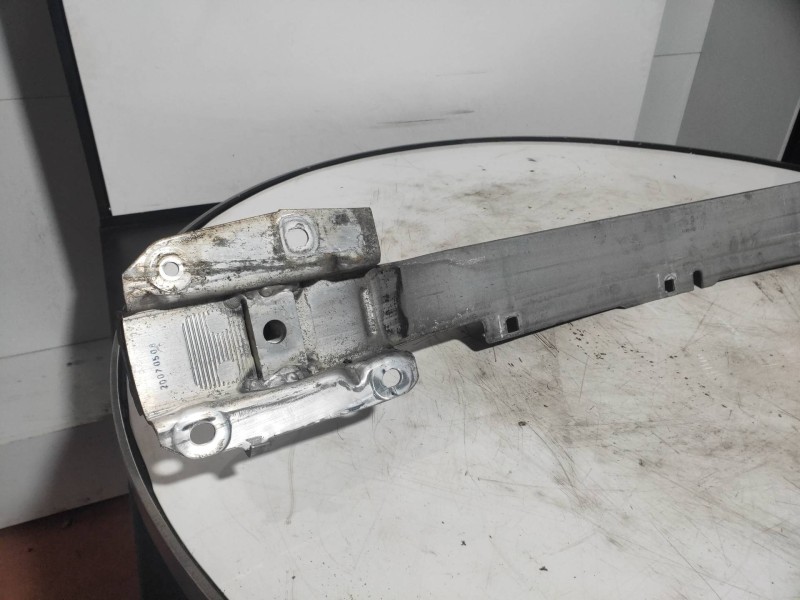 Recambio de refuerzo paragolpes delantero para renault laguna iii dynamique referencia OEM IAM   