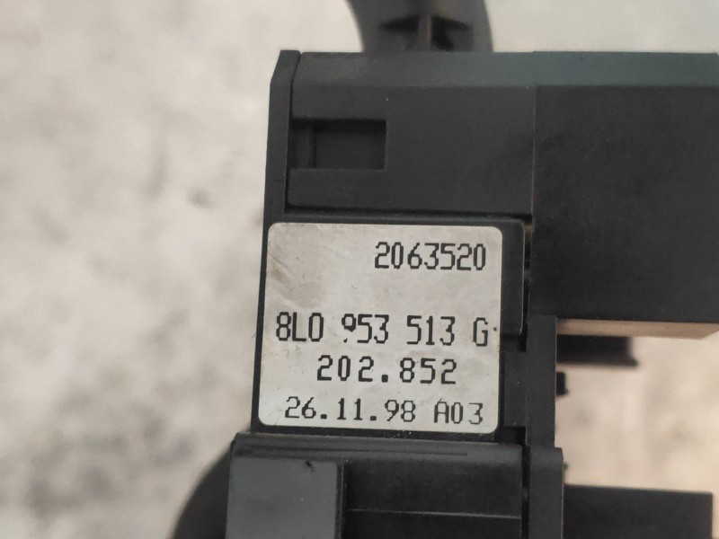 Recambio de mando luces para volkswagen new beetle (9c1/1c1) 2.0 referencia OEM IAM 8L0953513G 2063520 