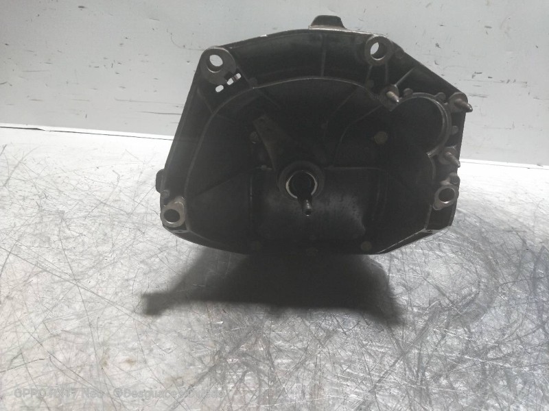 Recambio de caja cambios para seat 133 0.8 referencia OEM IAM   