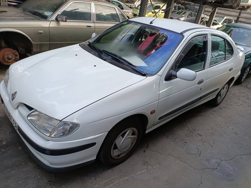 renault megane i classic (la0) del año 1998