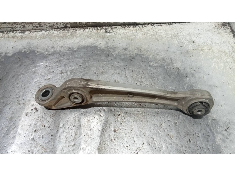 Recambio de brazo suspension superior delantero derecho para audi a4 ber. (b8) 2.0 16v tdi referencia OEM IAM 8K0407156C  