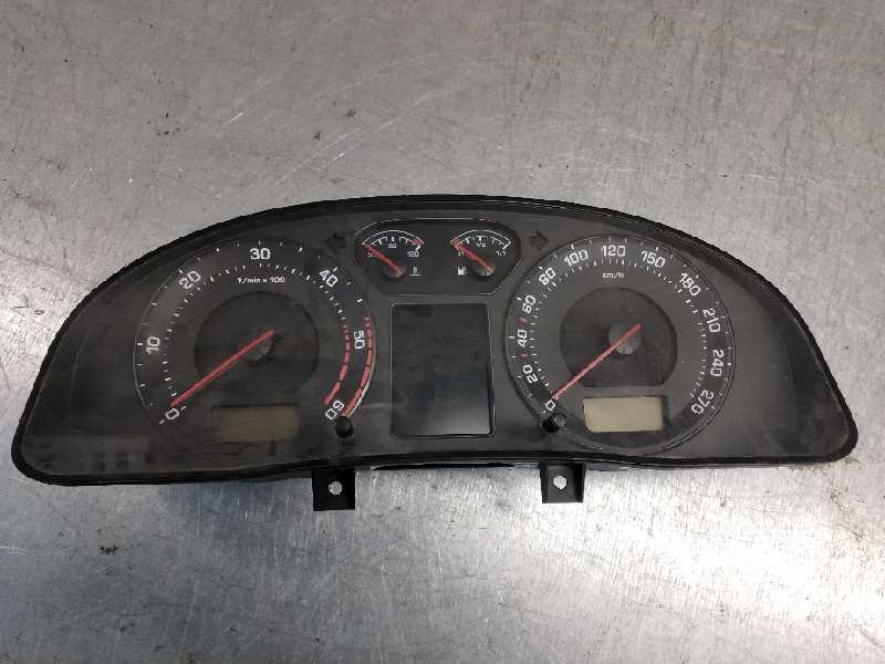 Recambio de cuadro instrumentos para skoda superb (3u4) 1.9 tdi referencia OEM IAM 110080115007  