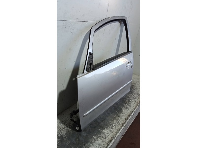 Recambio de puerta delantera izquierda para mitsubishi colt berlina 5 (z30a) 1.3 inform (d) referencia OEM IAM   5P