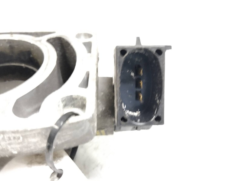 Recambio de caja mariposa para ford escort berl./turnier 1.8 16v cat referencia OEM IAM   