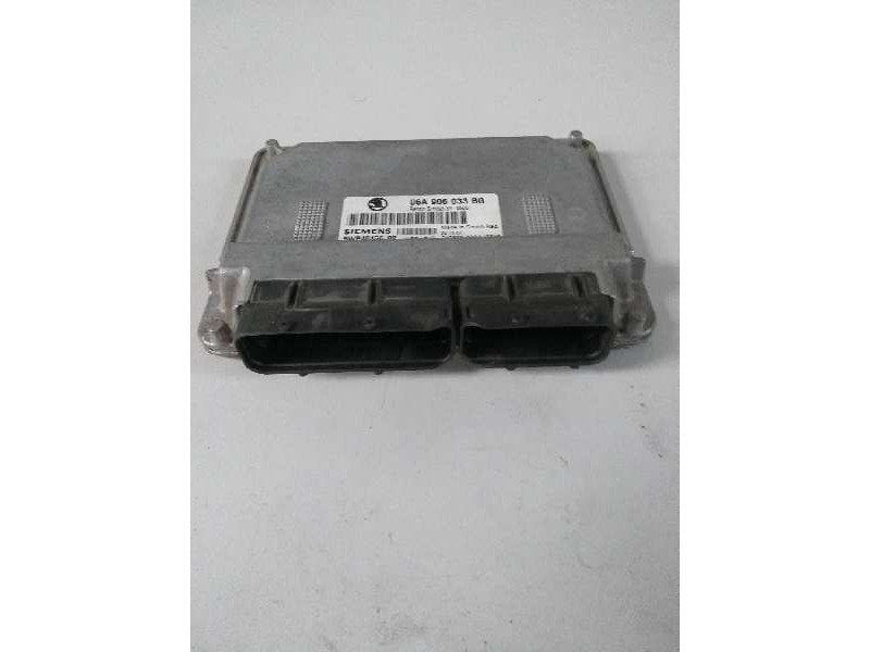 Recambio de centralita motor uce para skoda octavia berlina (1u2) 1.6 referencia OEM IAM 5WP4015602 06A906033BG 33A4600