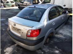 kia rio del año 2005 2