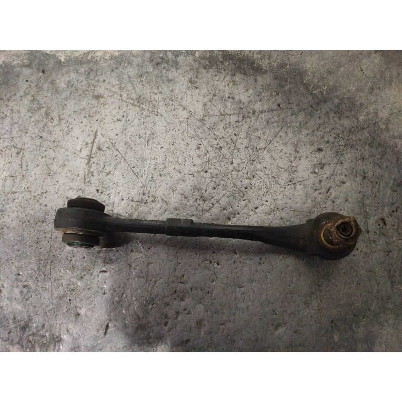 Recambio de brazo suspension superior delantero izquierdo para bmw x1 (e84) xdrive 18d referencia OEM IAM 6768989  