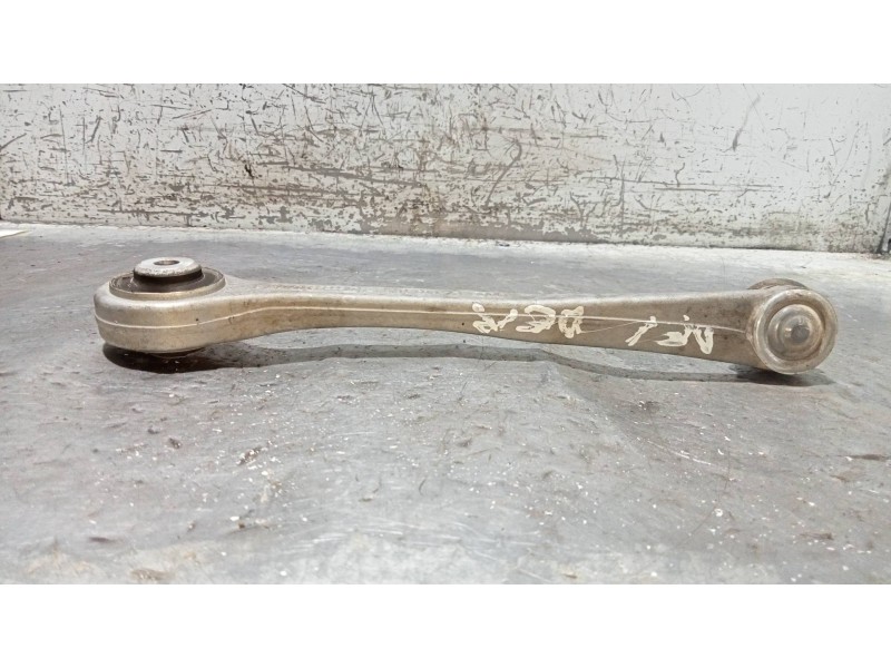 Recambio de brazo suspension superior delantero derecho para audi a4 ber. (b8) 2.0 16v tdi referencia OEM IAM   
