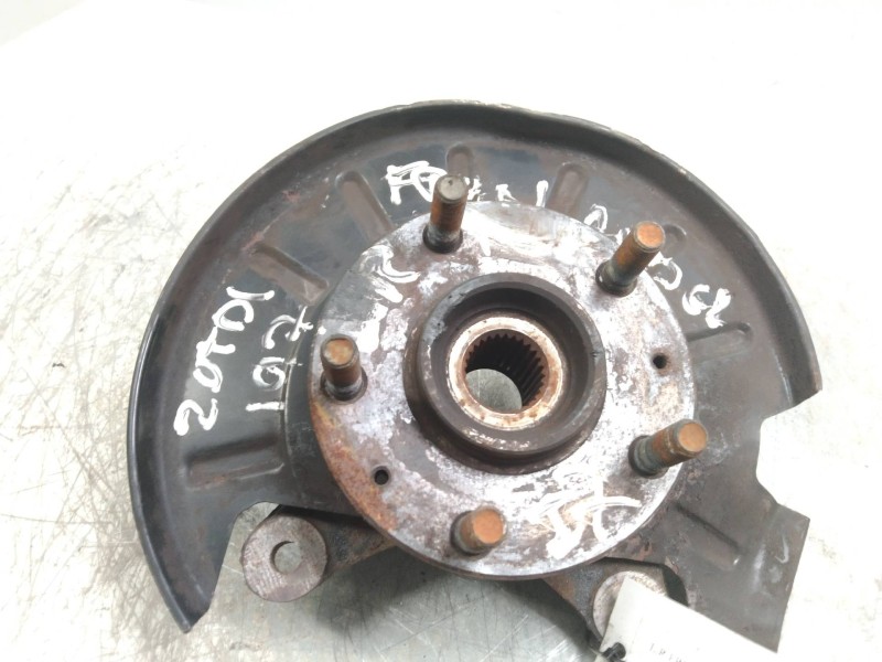 Recambio de mangueta delantera izquierda para land rover freelander (ln) 2.0 turbodiesel referencia OEM IAM   