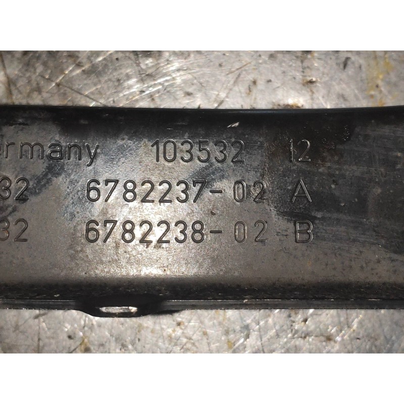 Recambio de brazo suspension superior trasero izquierdo para bmw x1 (e84) xdrive 18d referencia OEM IAM 678223702 678223802 