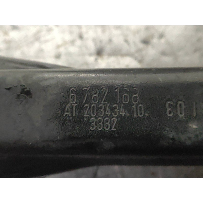 Recambio de brazo suspension superior trasero izquierdo para bmw x1 (e84) xdrive 18d referencia OEM IAM 6782168  