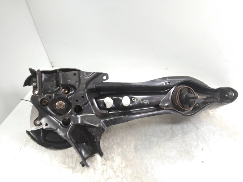 Recambio de mangueta trasera derecha para mg rover serie 45 (rt) club (4-ptas.) referencia OEM IAM   