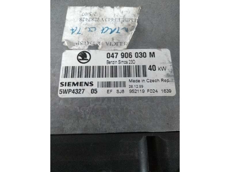 Recambio de centralita motor uce para skoda felicia pickup 1.3 referencia OEM IAM 5WP432705 047906030M SIMOS 23D