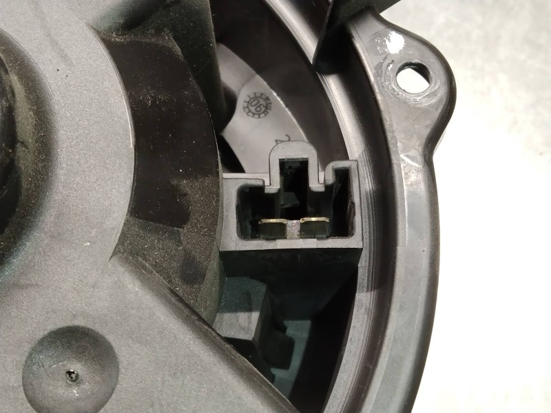 Recambio de motor calefaccion para mitsubishi colt berlina 5 (z30a) 1.3 inform (d) referencia OEM IAM MF0160700701 11206351 