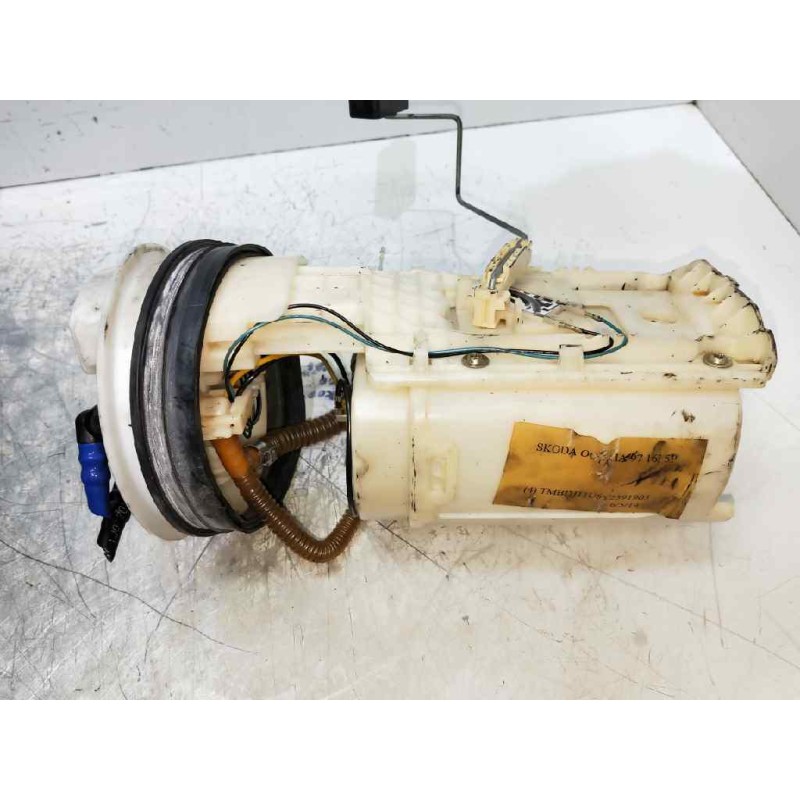 Recambio de bomba combustible para skoda octavia berlina (1u2) 1.6 cat referencia OEM IAM 1J0919051H 228233001003 VDO AFORADOR