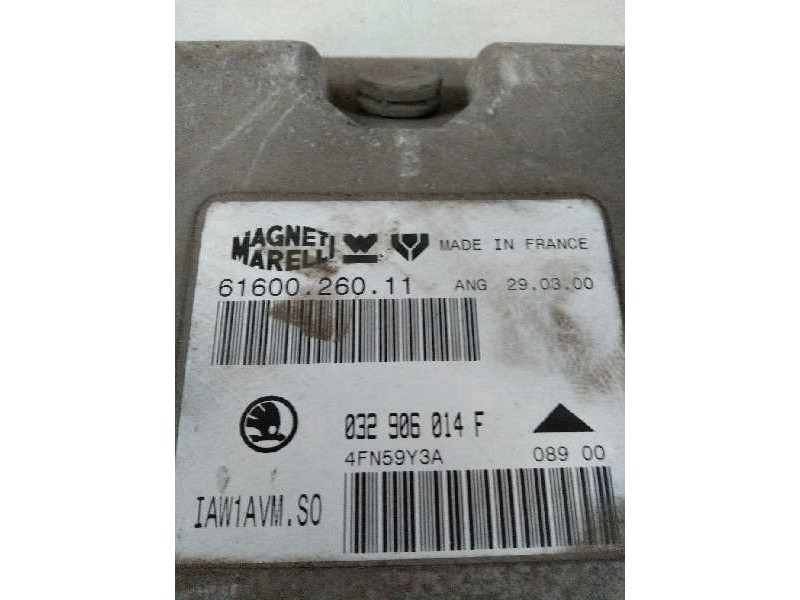 Recambio de centralita motor uce para skoda octavia berlina (1u2) 1.6 cat referencia OEM IAM IAW1AVMS0 6160026011 032906014F