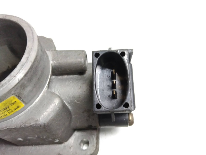 Recambio de caja mariposa para ford ka (ccq) 1.3 cat referencia OEM IAM 97BFAD  