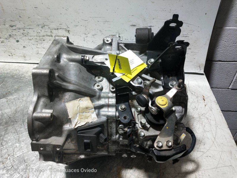 Recambio de caja cambios para toyota corolla (e15) 2.0 turbodiesel cat referencia OEM IAM   