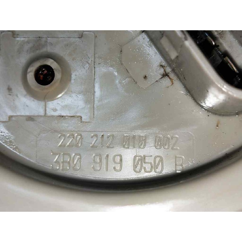 Recambio de bomba combustible para skoda superb (3u4) 1.9 tdi referencia OEM IAM 3B0919050B 220212010002 VDO AFORADOR