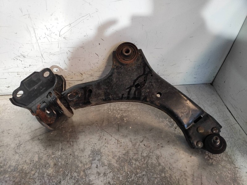 Recambio de brazo suspension inferior delantero derecho para ford mondeo ber. (ca2) titanium referencia OEM IAM 7G9N3A052BB 7G9N