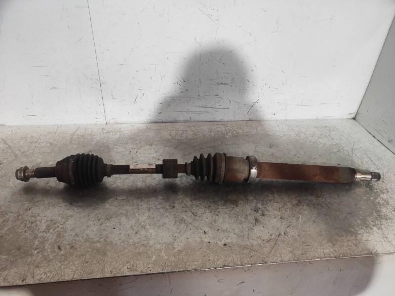 Recambio de transmision delantera derecha para ford fiesta (cb1) ambiente referencia OEM IAM 8V513B436AE  