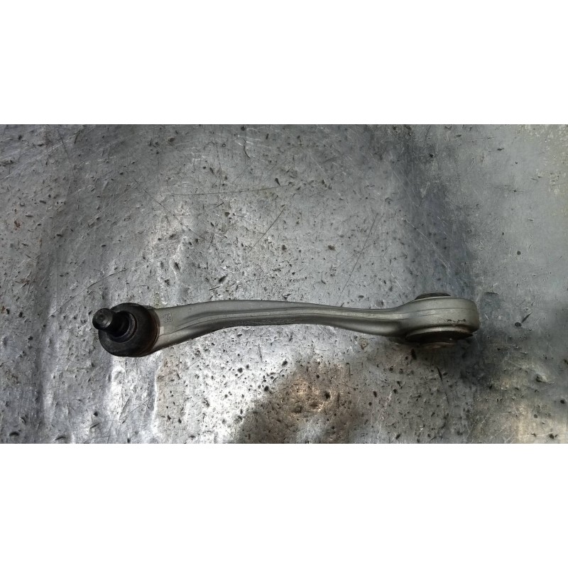 Recambio de brazo suspension superior delantero izquierdo para audi a4 ber. (b8) 2.0 16v tdi referencia OEM IAM   
