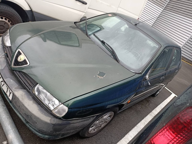 alfa romeo 146 del año 1996