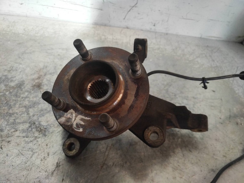 Recambio de mangueta delantera derecha para ford fiesta (cb1) ambiente referencia OEM IAM   